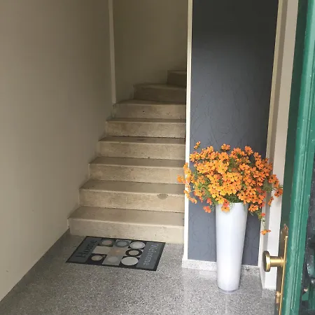 Spalatina Apartament *