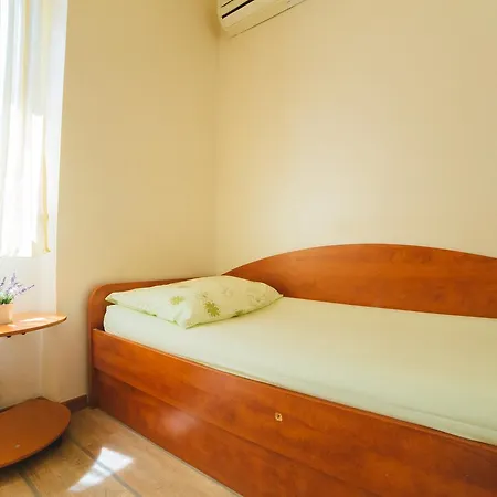 アパート スパラティナ