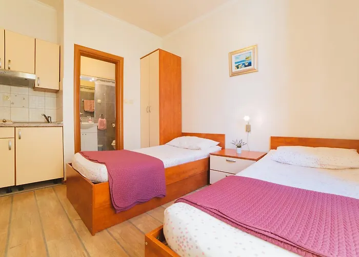 Spalatina Apartament *